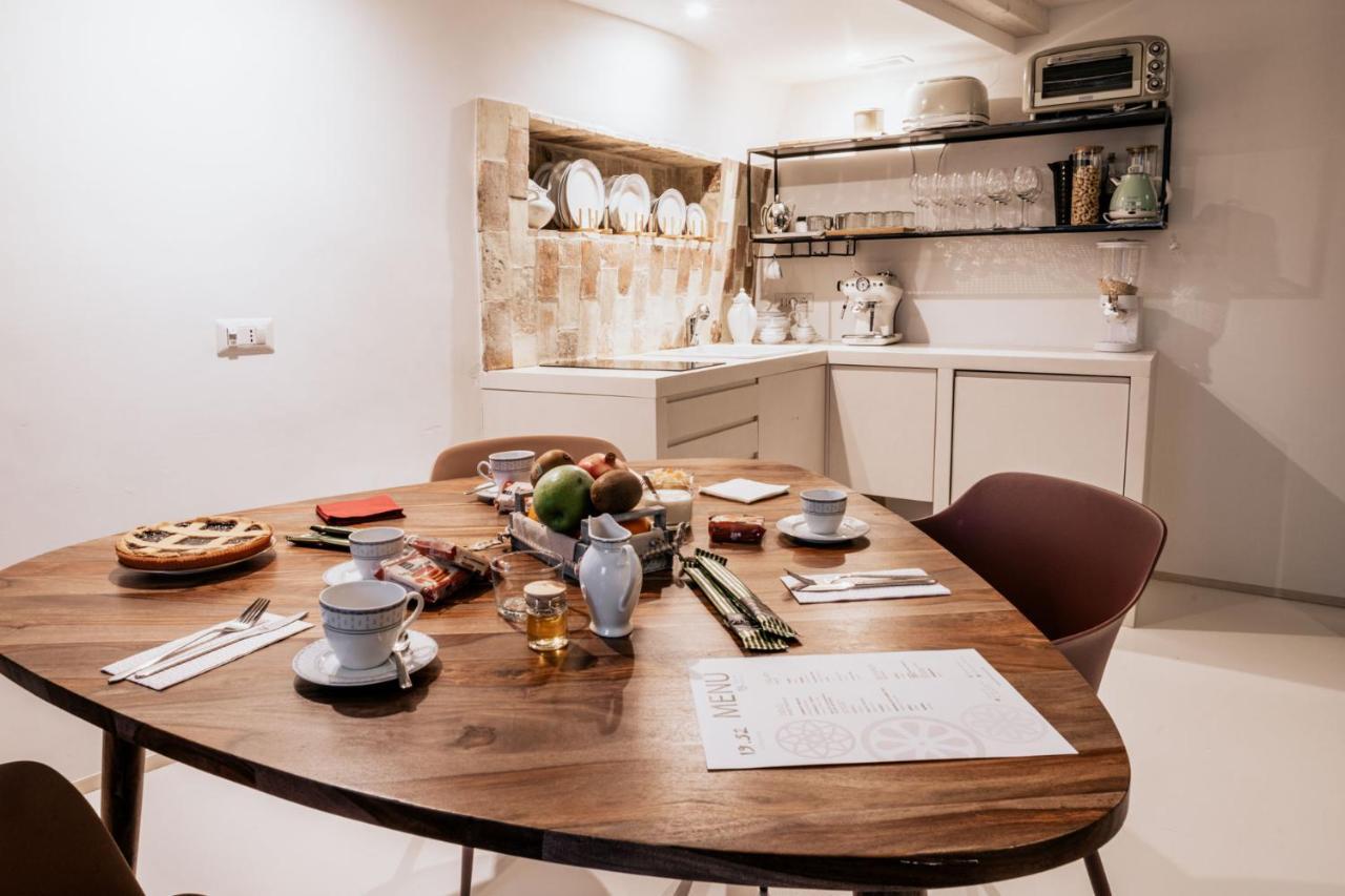 19.52 Matera Bed & Breakfast Bagian luar foto